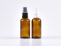 Preview: braunglasflasche-originalitaetsverschluss-zerstaeuber-weiss-50ml