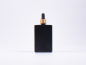 Preview: Schwarzglasflasche Miro 100ml - Pipette gold