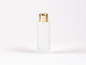 Preview: Glasflasche säuremattiert- eckige Schulter 30ml, mit Tropfmontur Gold