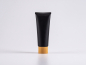 Preview: Kosmetiktube 100ml, schwarz-matt, mit Schraubverschluss Bambus