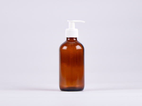 Braunglasflasche 250ml, mit Dispenser schwarz/weiss