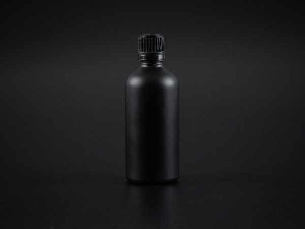 100ml-glasflasche-schwarz-gourmet-kosmetik-verpackung