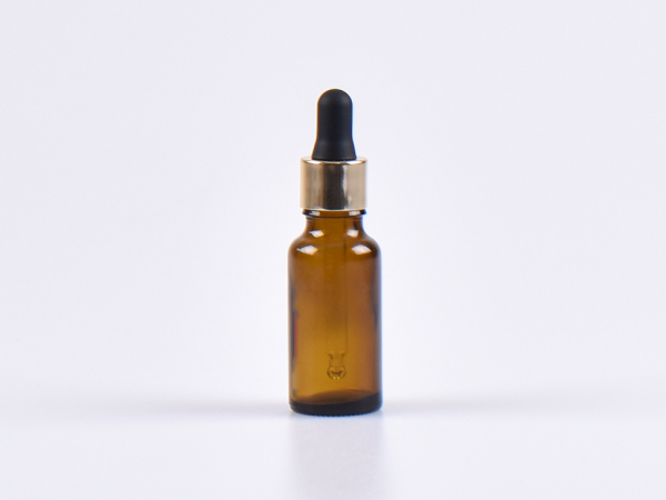 Braunglasflasche 20ml, mit Pipette gold