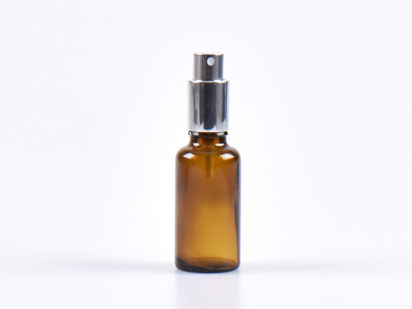 aluminium-spray-silber-braunglasflasche