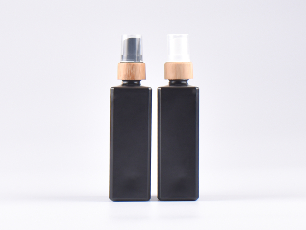 Schwarzglasflasche Miro 100ml - Lotionspumpe Bambus