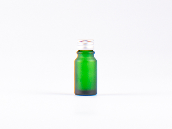 schwarz-matt-trendy-glasflasche-aludeckel