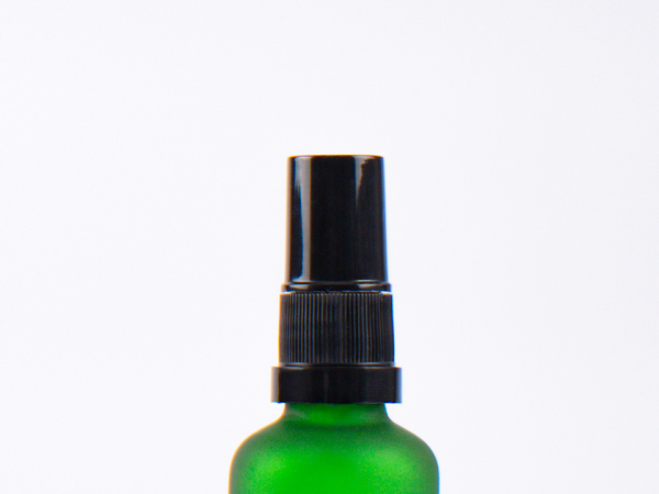 Grünglasflasche 50ml, mit Zerstäuber Kunststoff