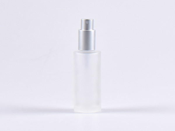 glasflasche-mattiert-30ml-pumpe-lotion