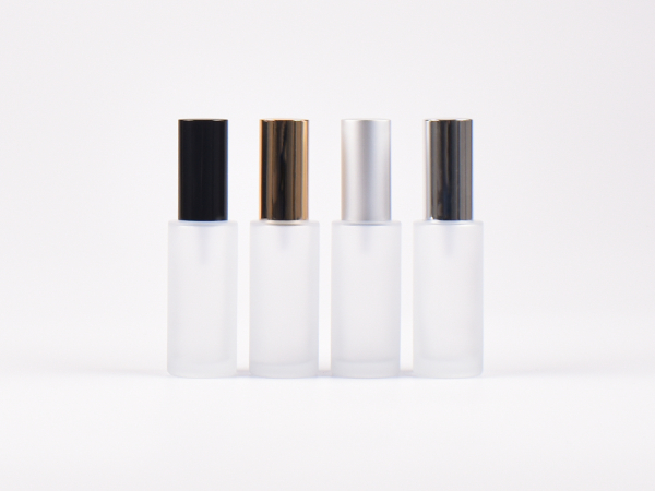 glasflasche-mattiert-30ml-pumpe-lotion