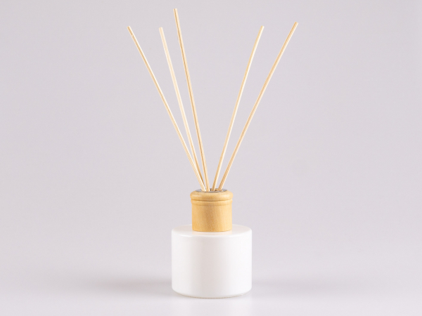 Duftflasche "Lilly", Weissglas, 130ml, mit Duftstäbchen