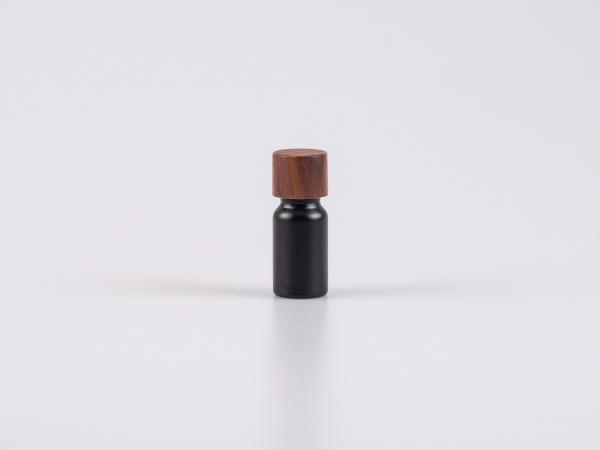 Schwarzglasflasche 10ml, mit Tropfmontur Walnut