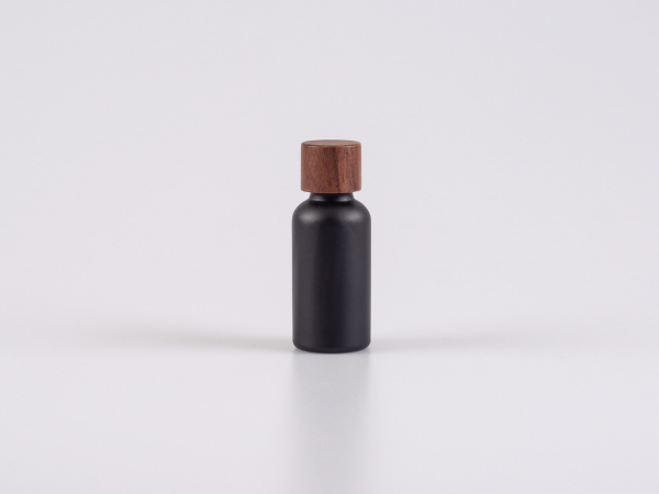 Schwarzglasflasche 50ml, mit Tropfmontur Walnut