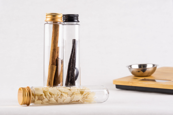 kunststoff-roehrchen-drehverschluss