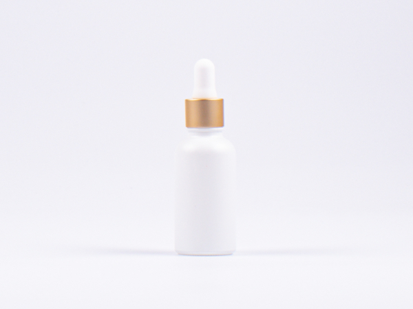Weissglasflasche 30ml, mit Pipette gold