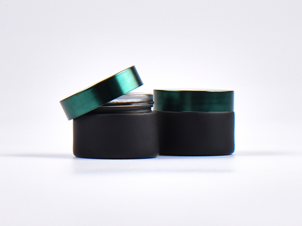 glastiegel-schwarz-matt-50ml-kosmetik