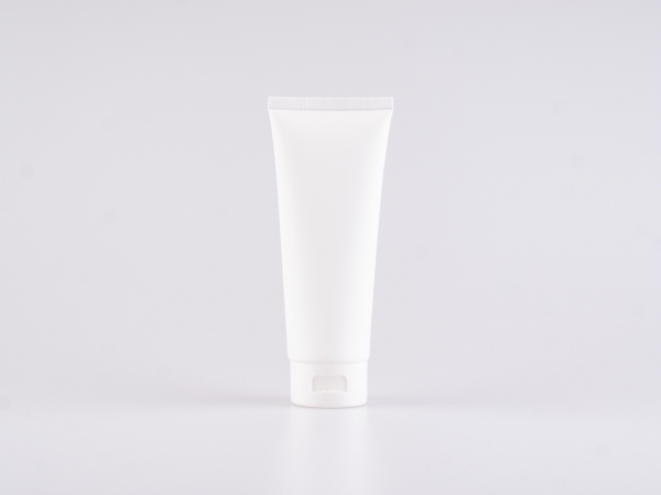 Kosmetiktube 100ml, weiss-matt