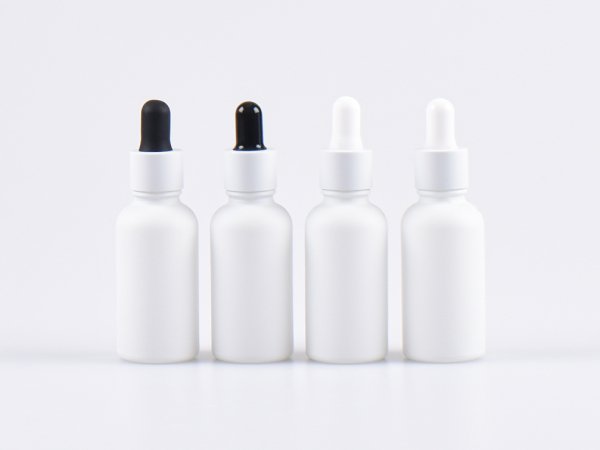 Weissglasflasche 100ml, mit Pipette weiss