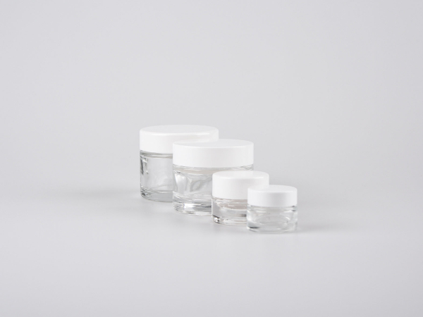 cremedosen-kosmetik-glas