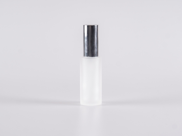 glasflasche-30ml-silber-pumpe