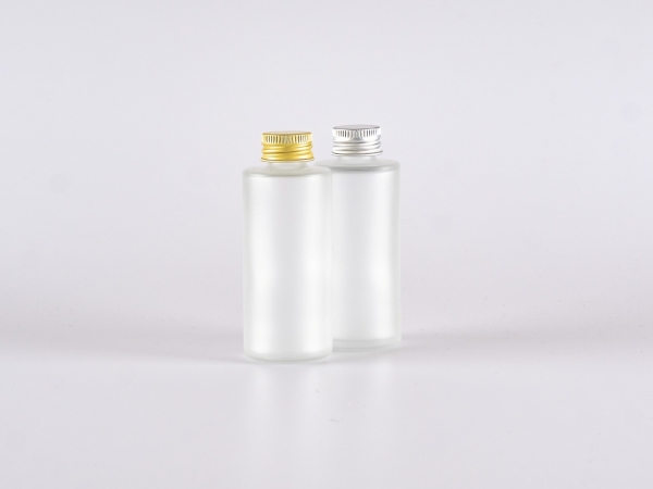 glasflasche-50ml-matt-aludeckel-silber-gold