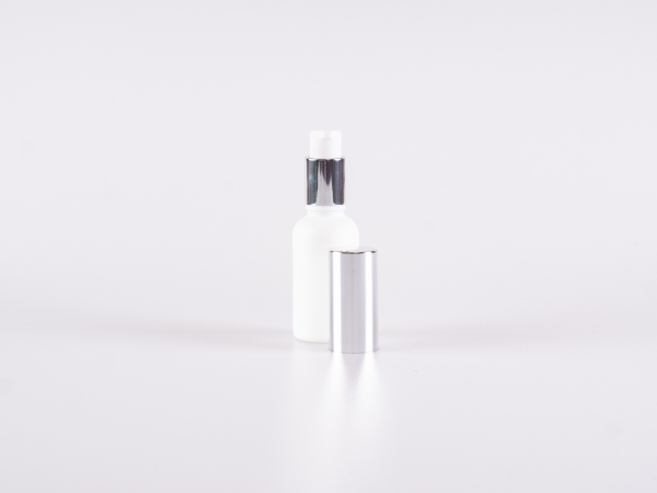 pumpflasche-spender-alu-silber-weiss