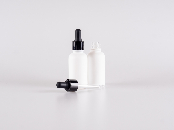 black-white-pipettenflasche-dropper-oil-serum
