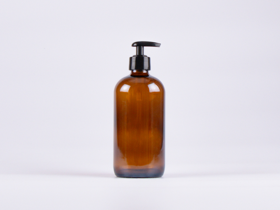 Braunglasflasche 500ml, mit Dispenser schwarz/weiss