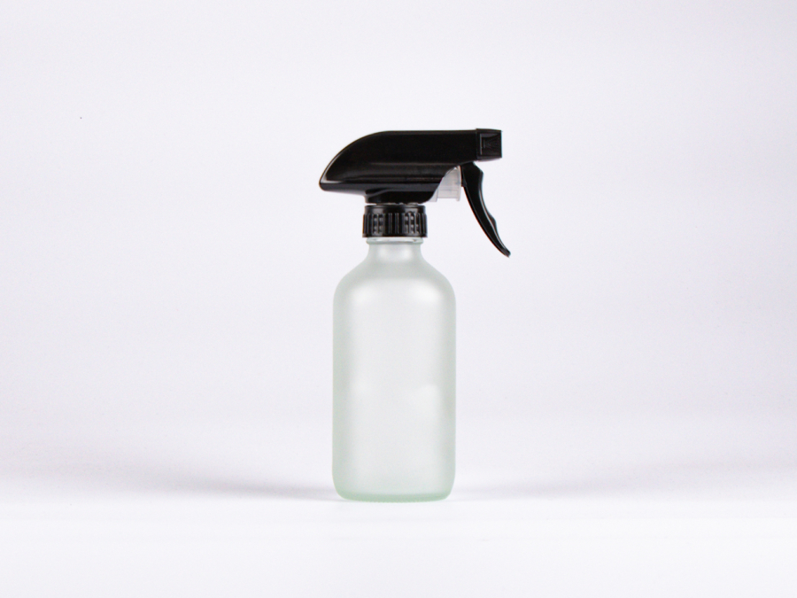 Glasflasche säuremattiert, 250ml, mit Triggerspray