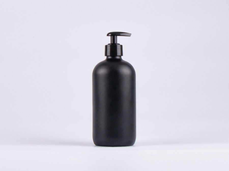 Schwarzglasflasche 500ml, mit Dispenser schwarz/weiss