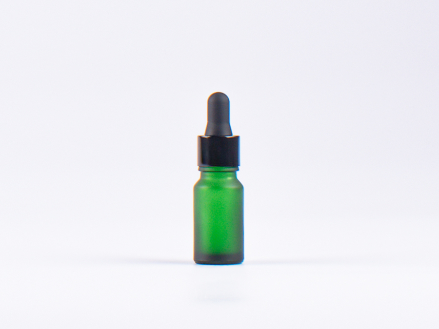 schwarz-matt-glasflasche-pipette-schwarz