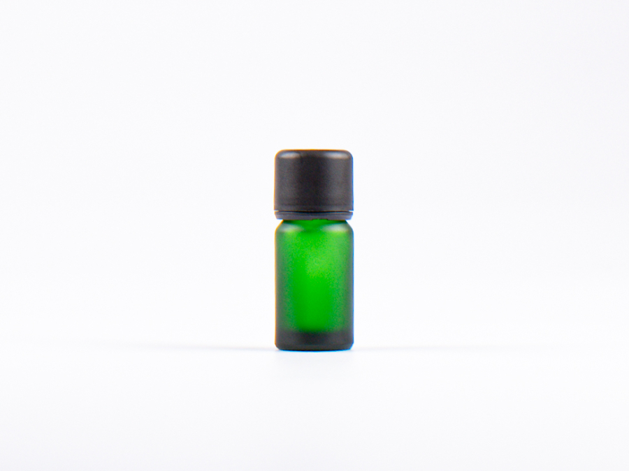 glasflasche-aludeckel-kosmetik-schwarz