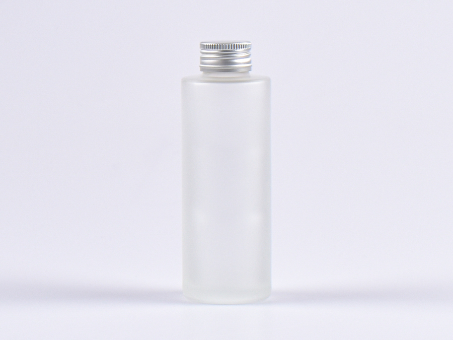 glasflasche-kosmetik-gastro-100ml-aludeckel-silber