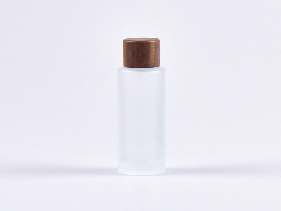 Glasflasche säuremattiert 30ml- eckige Schulter, mit Schraubverschluss Walnut