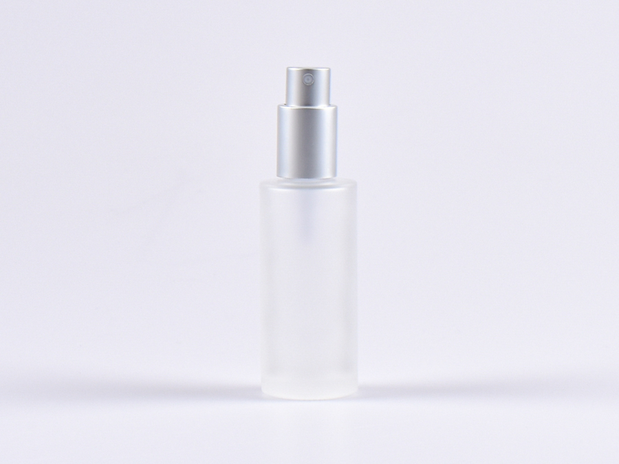 glasflasche-mattiert-30ml-pumpe-lotion