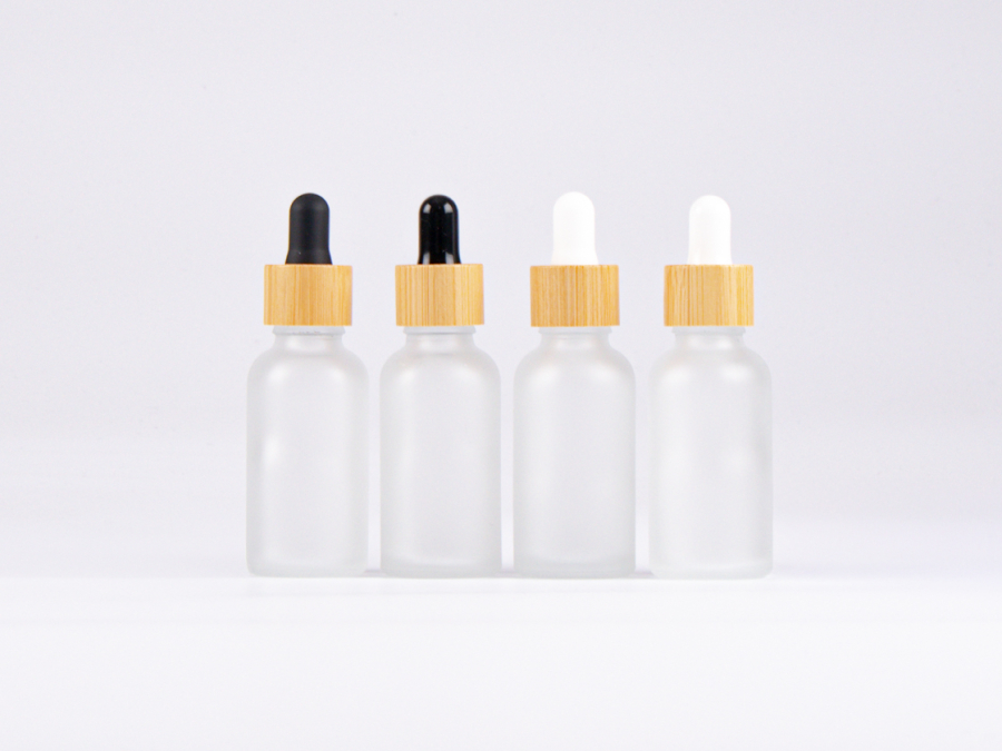 säuremattierte Flasche 10ml, mit Pipette Bambus