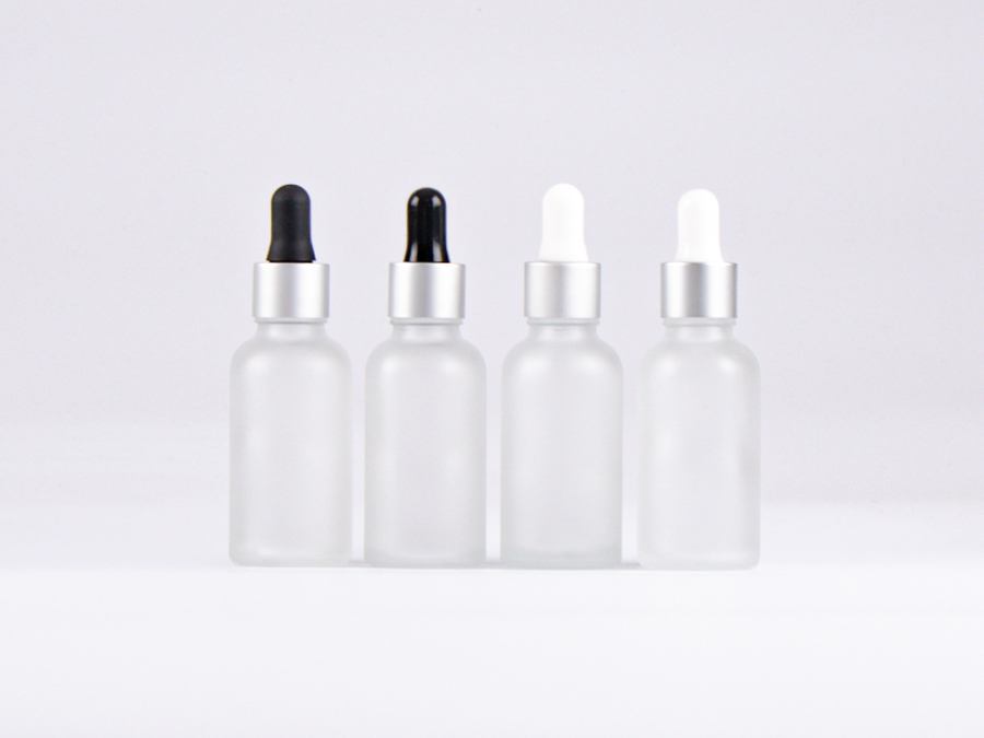 säuremattierte Flasche 30ml, mit Pipette silber-matt