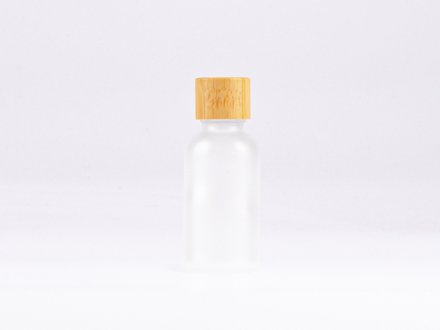 Glasflasche-mit-Schraubverschluss-Tropfmontur-Bambus