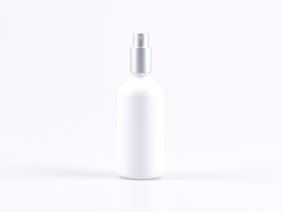 weissglas-100ml-flasche-spray-zerstaeuer