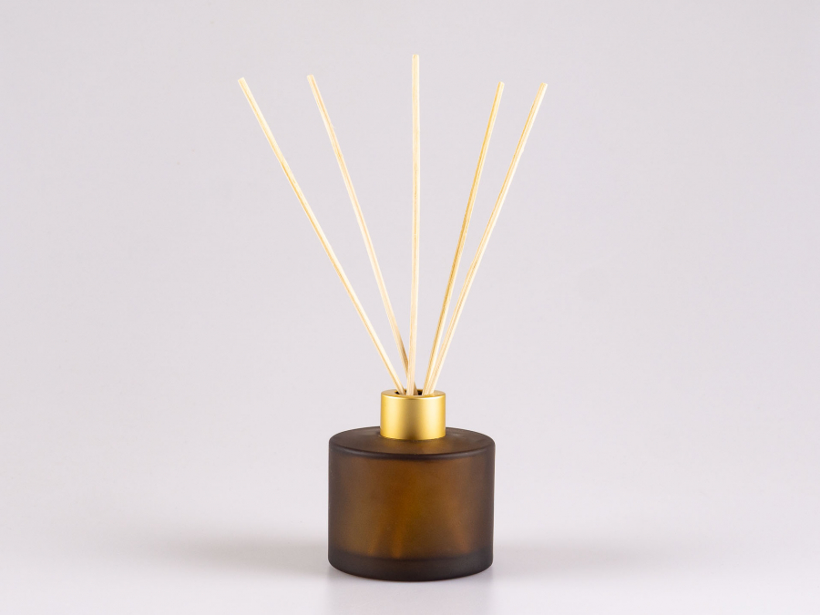 Duftflasche, "Lilly", Braunglas, 180ml, mit Duftstäbchen