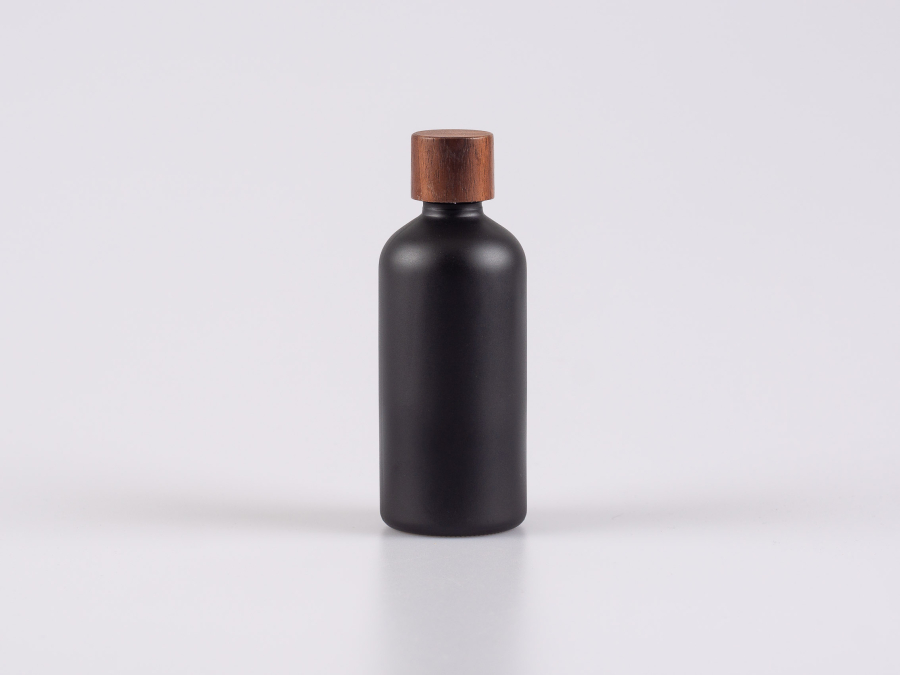 Schwarzglasflasche 100ml, mit Tropfmontur Walnut