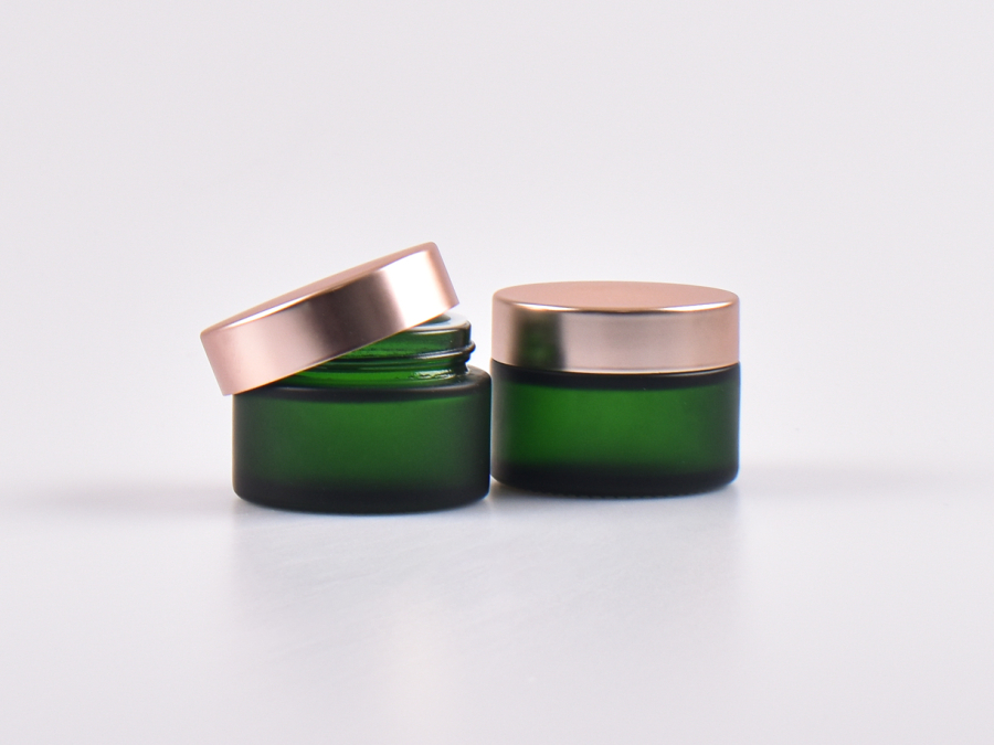 blauglas-salbendose-30g-silberdeckel