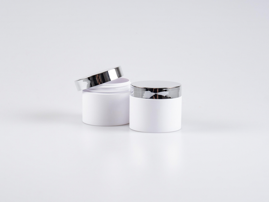 Dose "Neville", 150ml, mattweiss, mit Metalldeckel in 3 Farben