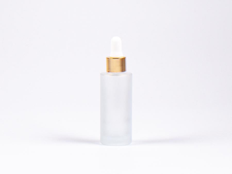 Glasflasche säuremattiert- eckige Schulter, 30ml, mit Pipette Alu gold