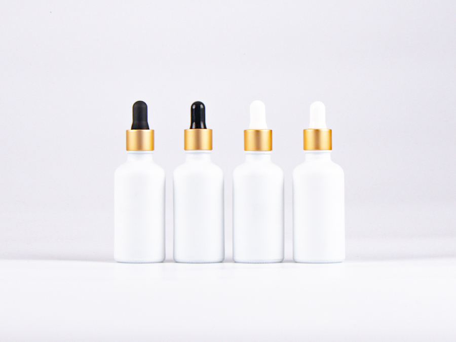 Weissglasflasche 30ml, mit Pipette gold