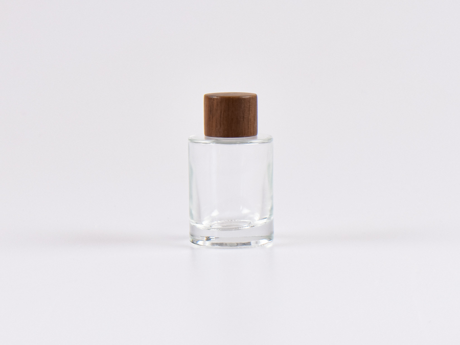 glasflasche-bambusdeckel-kosmetik-klarglas-eco-verpackung