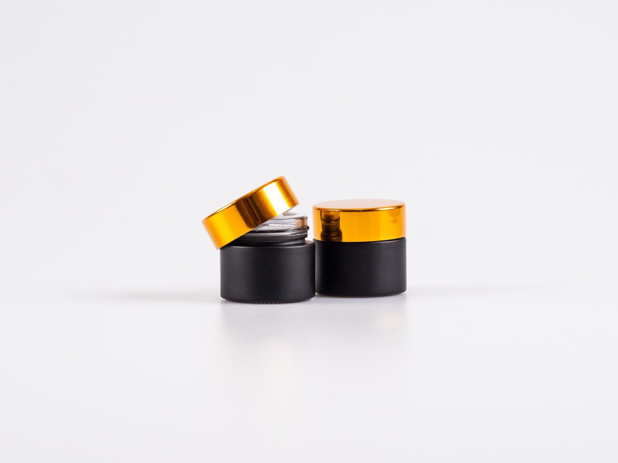 Schwarzglasdose, 10ml, mit Deckel gold