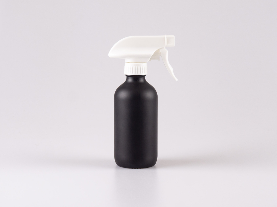 Schwarzglasflasche 220ml, mit Triggerspray