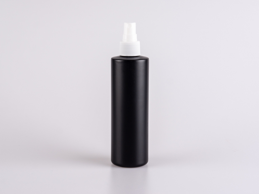 Flasche "Tara" 250ml, matt-schwarz, mit Zerstäuber weiss