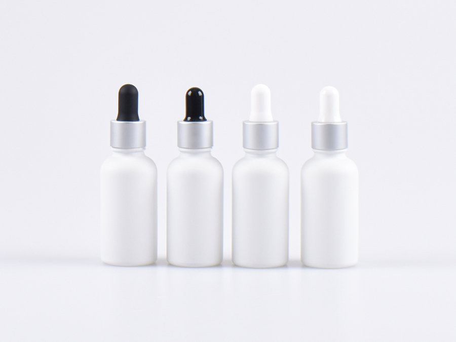 Weissglasflasche 50ml, mit Pipette silber-matt