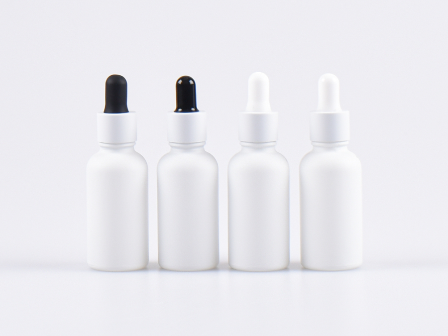 Weissglasflasche 100ml, mit Pipette weiss